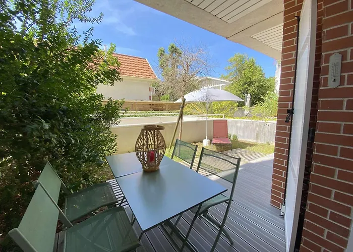 Eyrac Bord De アパート *